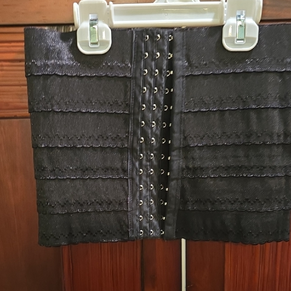 Black Waist Cincher